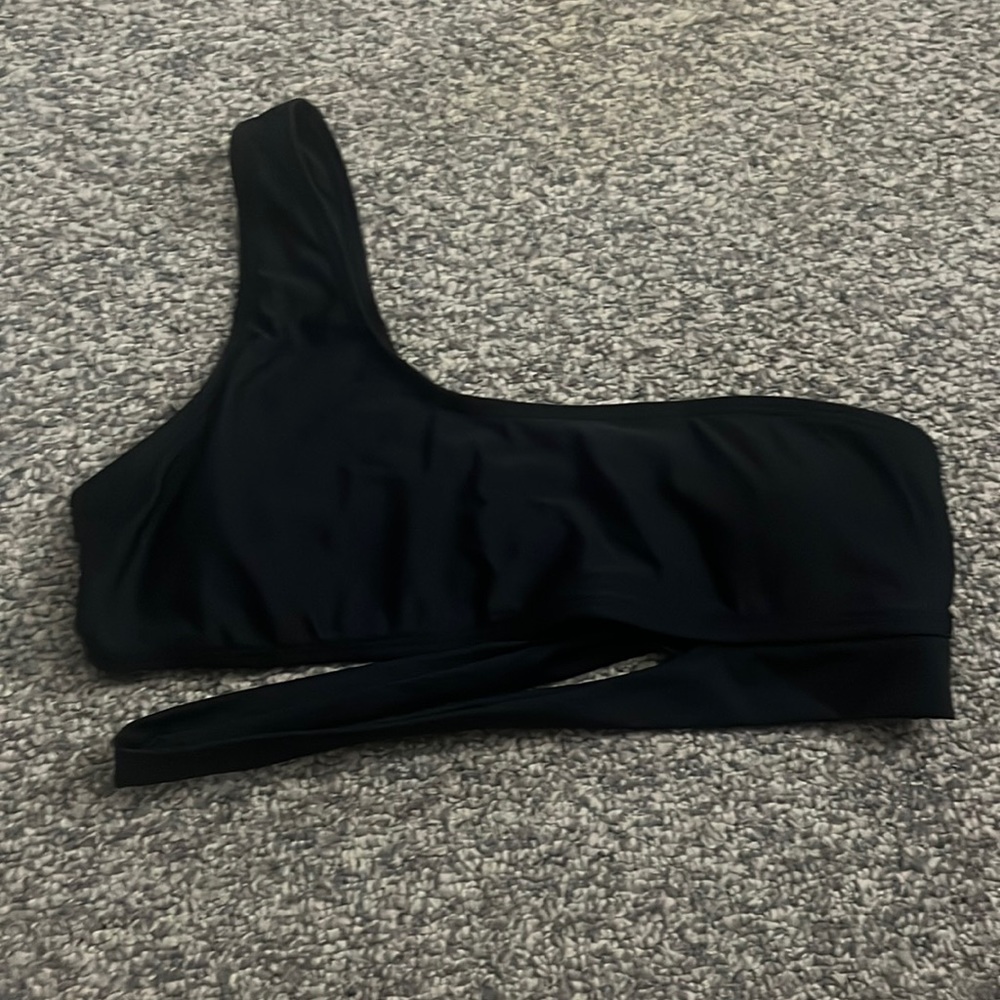 black bikini top